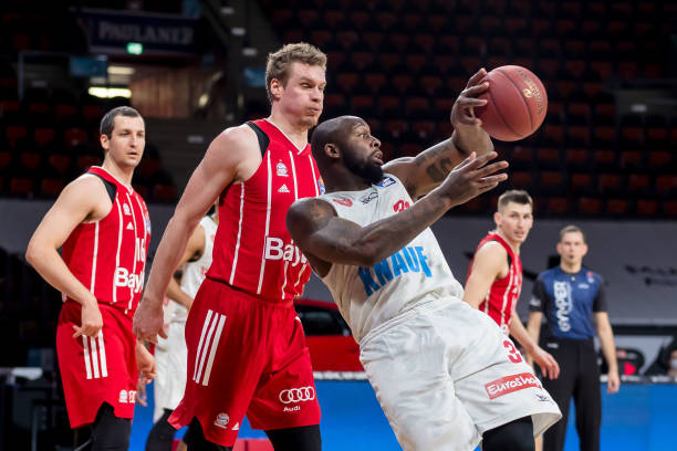 但由于薪资 但由于薪资