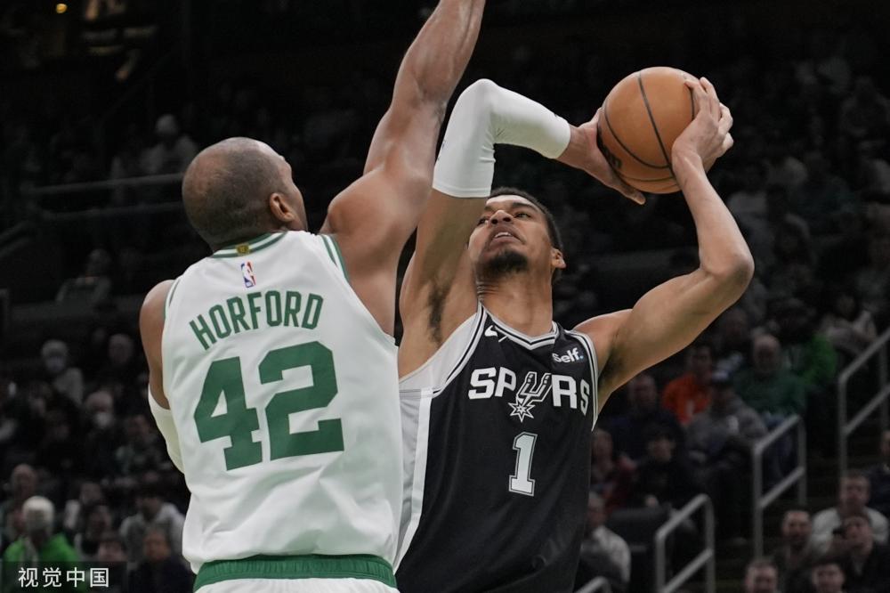 半决赛逆转 半决赛逆转