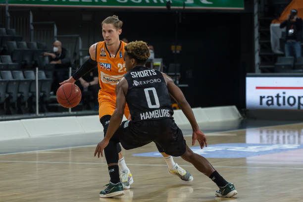 赛体系的球 赛体系的球